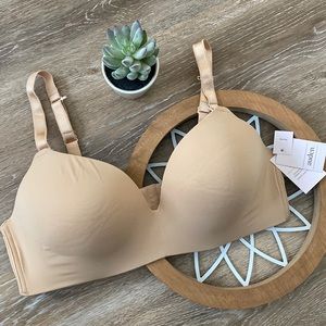 NWT - Wirefree Nursing Bra 40D